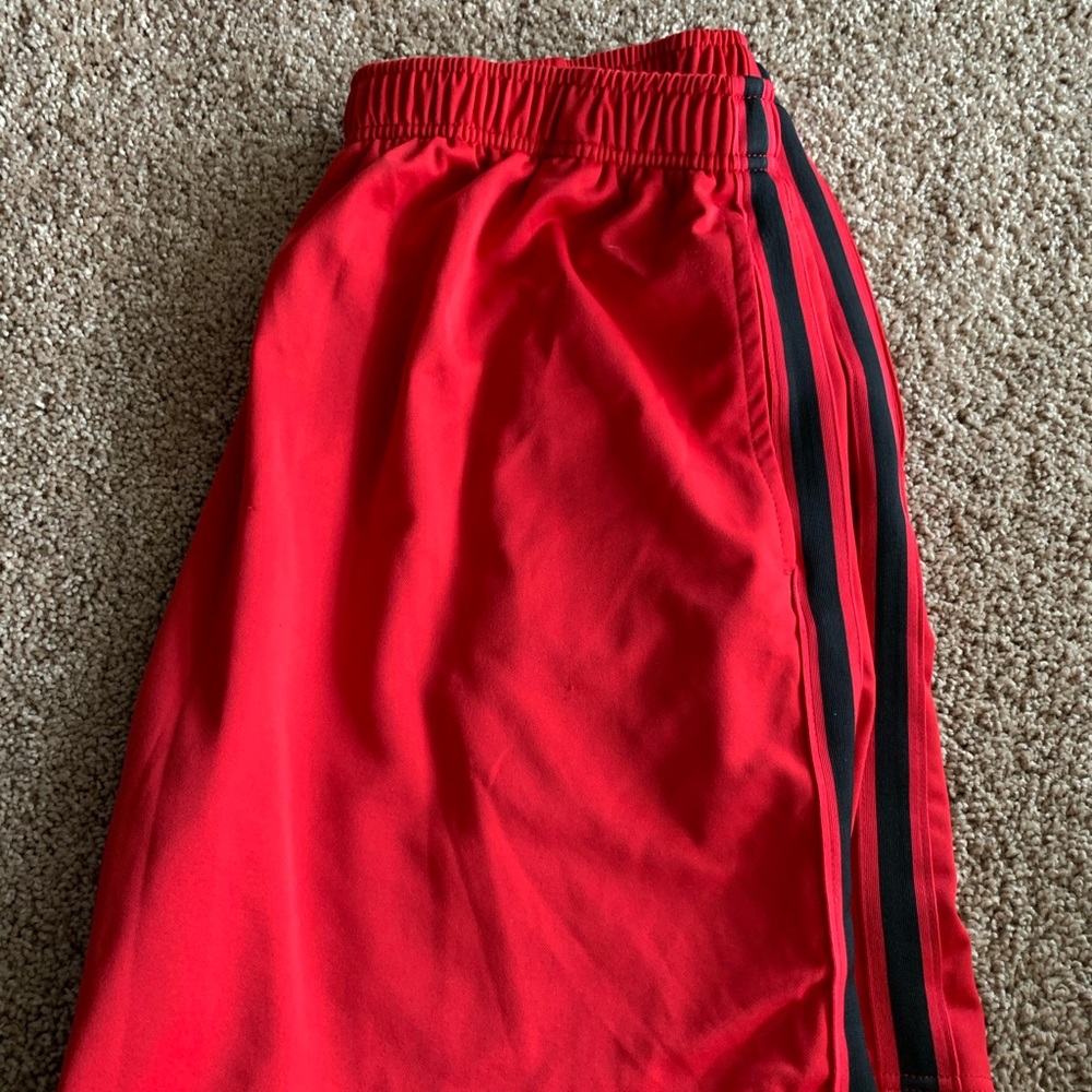 Mens Starter brand red gym shorts size XL